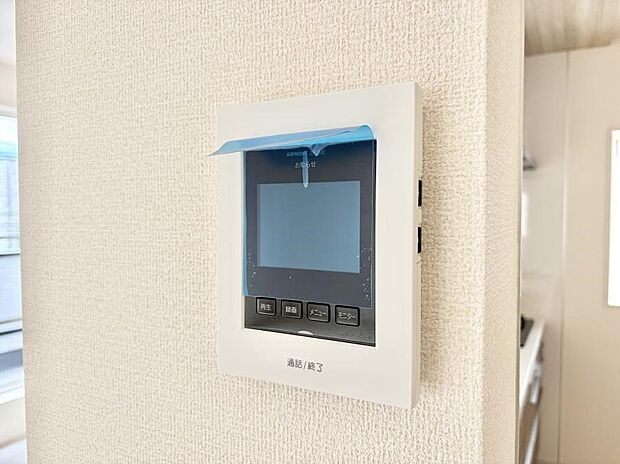 【TVモニター付インターフォン】■画面でしっかり確認でき防犯対策に最適