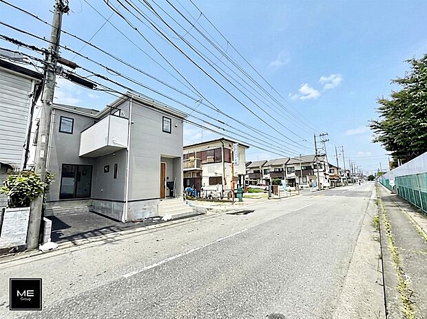 【前面道路含む現地写真】■家族とのお出かけが楽しくなる環境です