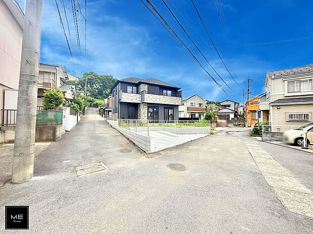 【前面道路含む現地写真】■新しい時代の息吹を感じる、心地よい環境