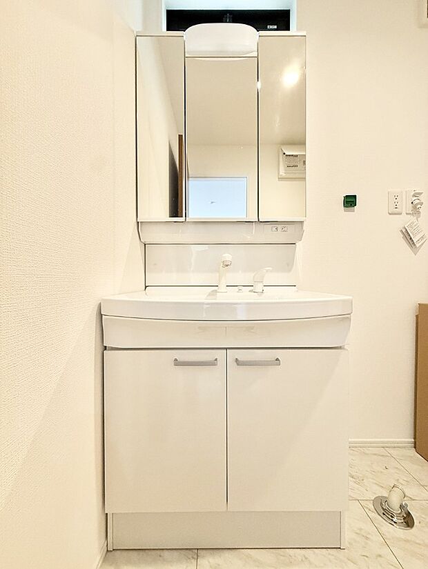 【洗面台・洗面所】1号棟 ■清潔感があり、気持ちよく使えます