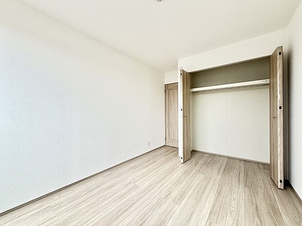 【リビング以外の居室】A号棟 ■機能的で使いやすいお部屋で毎日を快適に