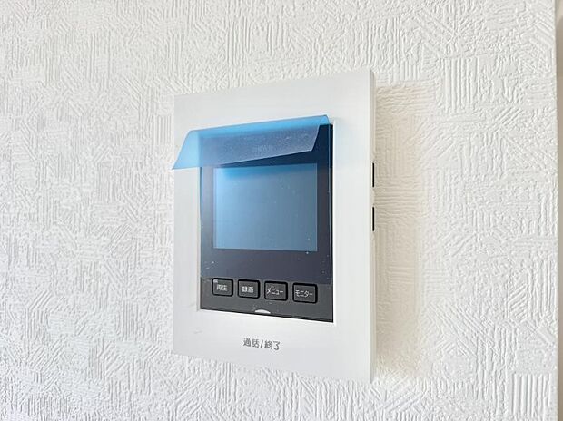 【TVモニター付インターフォン】■訪問者を確認できて安心感が増します