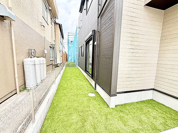 【庭】5号棟 ■庭付き住宅は多様な使用用途で活用できます