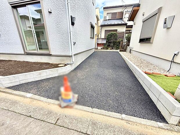【駐車場】1号棟  ■快適な駐車スペースで安心