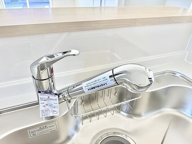【浄水器】■清潔でおいしい水を手軽に供給してくれます