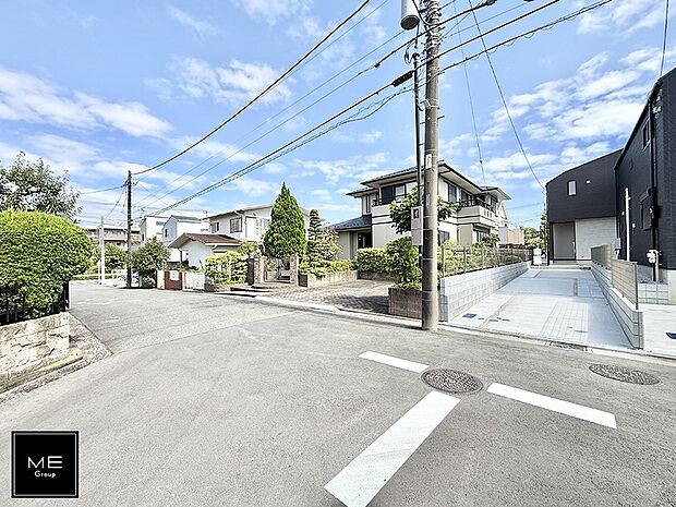 【前面道路含む現地写真】■新しい時代の息吹を感じる、心地よい環境