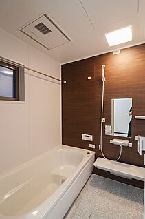 【浴室】
