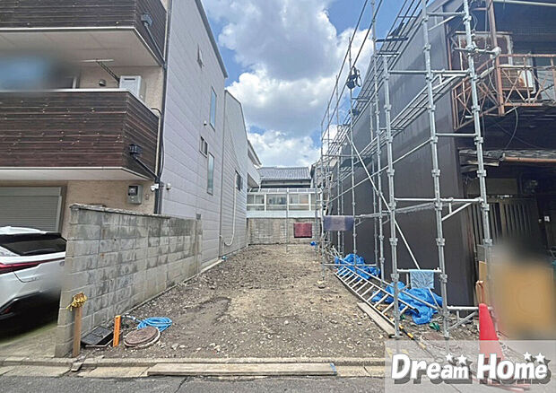 ■南向きで日当たりが良く、穏やかにお過ごしいただけます。また、4沿線利用可能で通学・通勤に便利です。現地(2026年6月)撮影