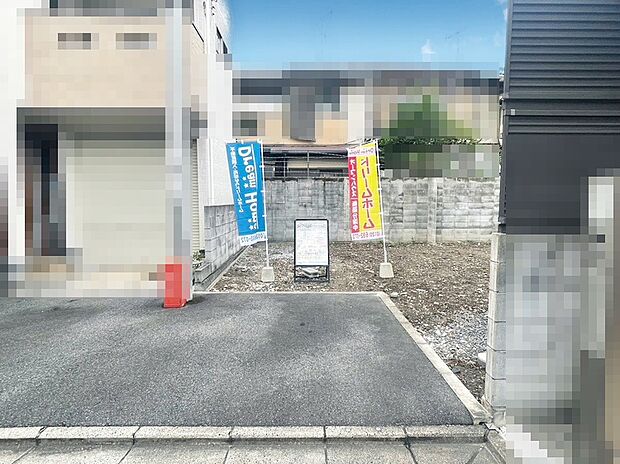 ■現地はもちろん、スーパー・コンビニ・ドラッグストア・小学校・中学校などの位置確認も一緒にご案内させていただきます。現地(2026年8月)撮影