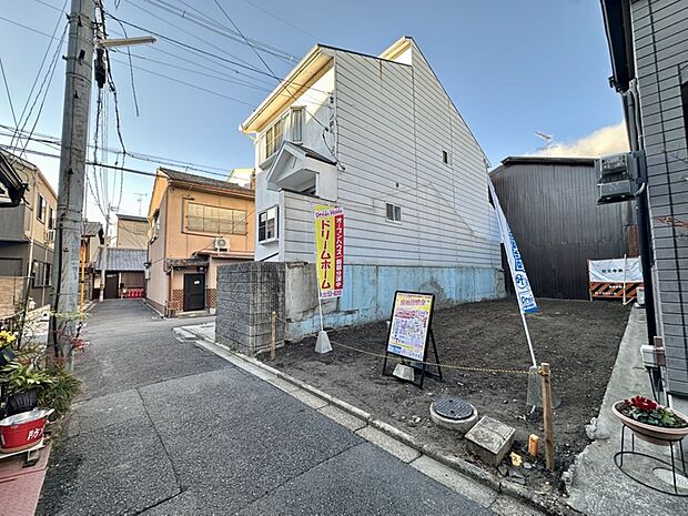 【【現地写真】】JR「円町」駅 徒歩10分の好立地!京都・大阪方面へのアクセスもスムーズ。通勤・通学にも便利なエリアです。現地(2025年7月)撮影