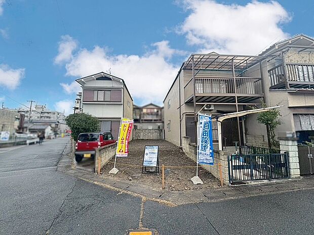 ━━ 現地&モデルハウス見学会開催中 ━━
土日祝10:00~18:00(平日のお仕事終わりの遅い時間帯もご案内可能)実際に現地の雰囲気を体感していただく事をオススメします!
(R7.12撮影)