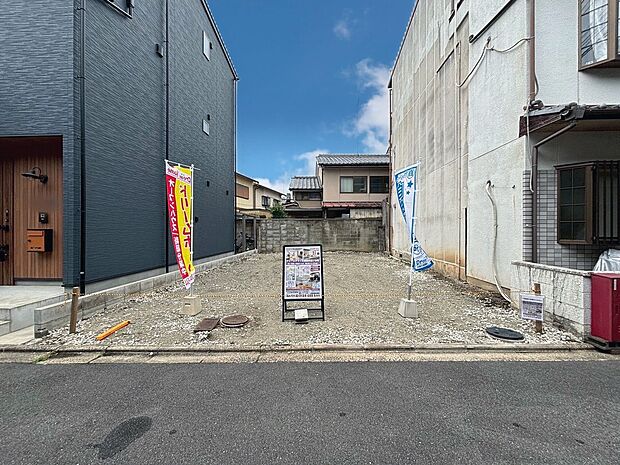 お電話でご予約いただけましたら、お仕事終わりの遅い時間などお客様のご都合に合わせてご対応させて頂きますのでお気軽にお問い合わせください！（R8.5撮影）