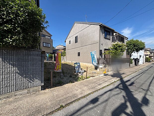 【現地】
現地でのお待ち合わせはもちろん、ご自宅や近隣の施設までお迎えも可能ですのでお気軽にお問い合わせください!(R8.5撮影)
