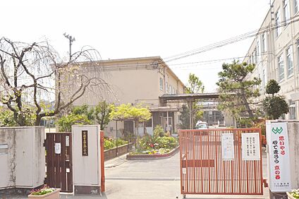京都市立西大路小学校 約204ｍ(徒歩3分)