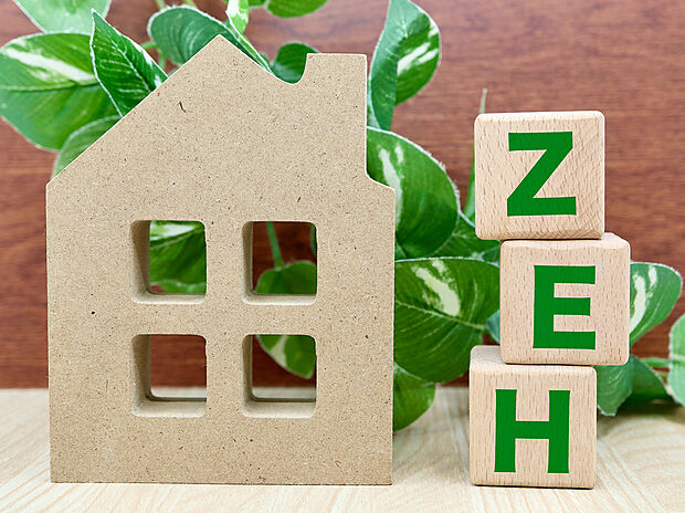 【【ZEH水準住宅】】断熱性能等級5、一時消費エネルギー等級6の基準を満たした住宅です。断熱強化で一般的な住宅と比べ、年間光熱費を約4.6万円抑えます。夏は涼しく冬は暖かいお部屋で快適にお過ごしください。
