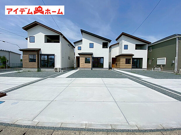 　　　　　２号棟　外観写真
　　　当日の案内も可能です♪
　お気軽にお問い合わせください！

