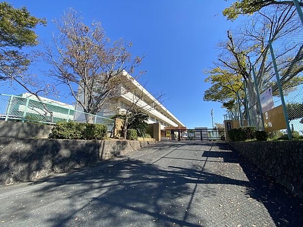 磐田市立磐田南小学校（約2,780m）