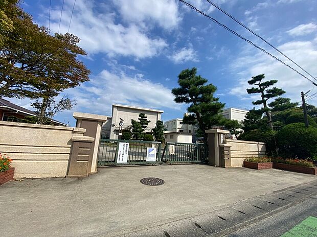 浜松市立篠原中学校(約2,400m)