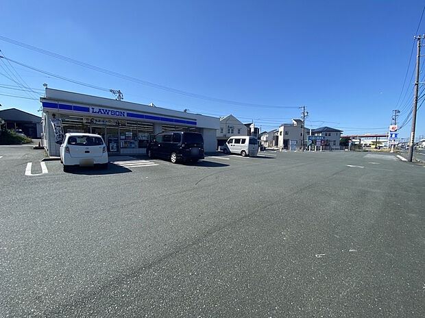 ローソン 豊橋二川店（約450m）