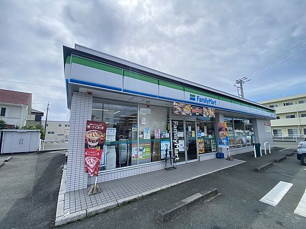 ファミリーマート 浜松小沢渡店(約300m)
