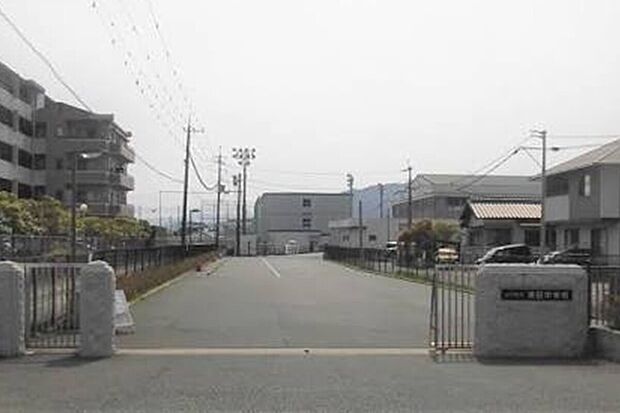山口市立湯田中学校(約4,364m)