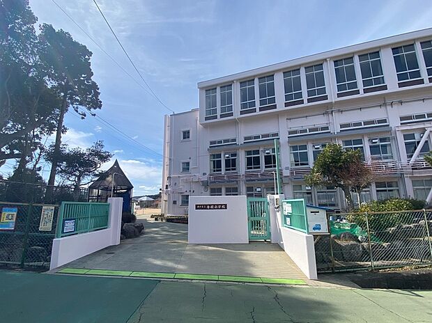 唐櫃小学校