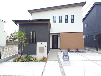 ソレイユ 大中分譲地 H号地モデルハウス