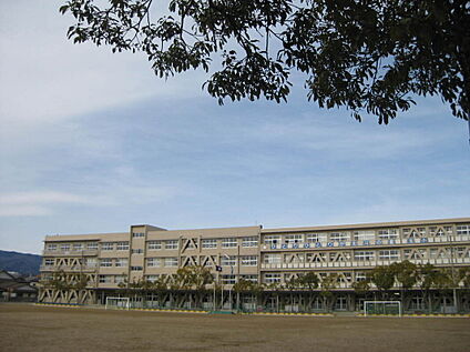 大垣市立北小学校 1.5km(徒歩21分)