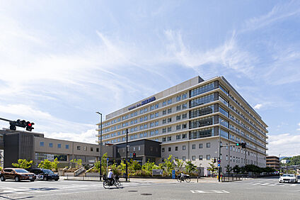 高槻病院 約2600ｍ(徒歩33分)