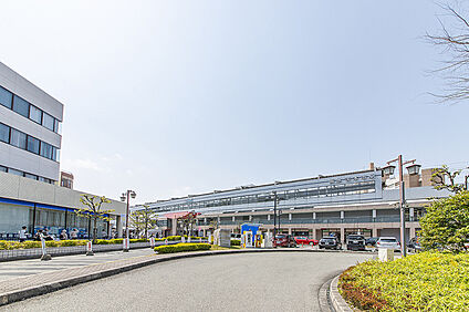 阪急京都線「茨木市」駅 約800～810ｍ(徒歩10～11分)
