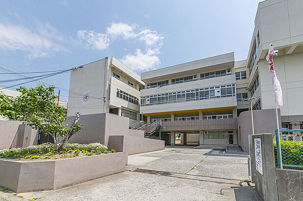第四中学校
