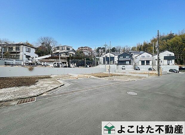 全面道路約6mの開放感!ゆとりある住まいづくりが叶います。