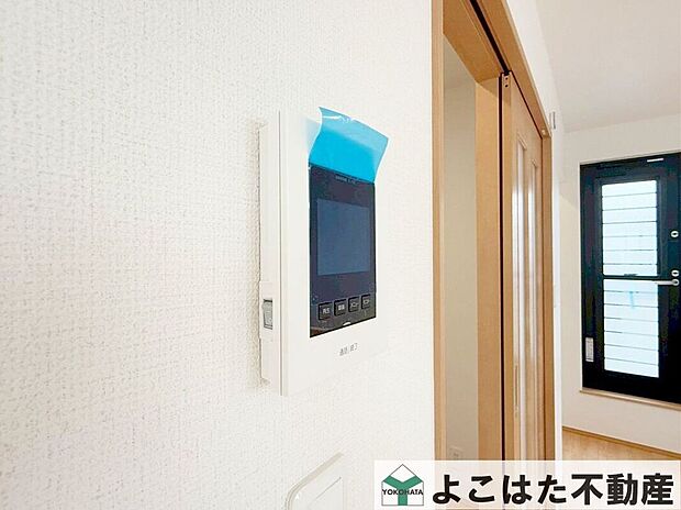 【その他設備】突然の来客にも安心モニター付きインターホン完備物件！セキュリティ対策も安心！