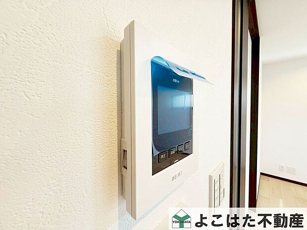 【その他設備】突然の来客にも安心モニター付きインターホン完備物件！セキュリティ対策も安心！
