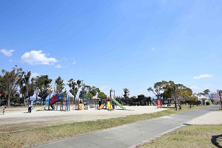 【レジャー】小郡運動公園（アスレチック広場・野球場・陸上競技場など）