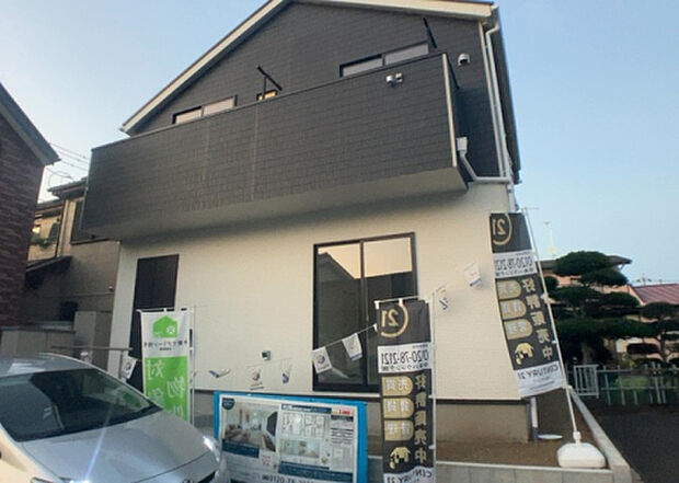 ついに完成致しました!現地をご見学に行く際は、道路の幅や周辺の交通量、施設などをご確認頂くことをおすすめします!物件の流れが早いため、内見をしたい方はお早めに当社営業までお問い合わせ頂きご予約下さい!