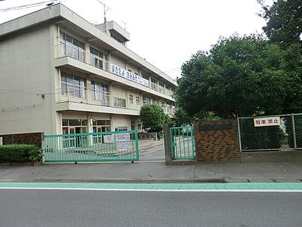 上溝小学校(約782m)