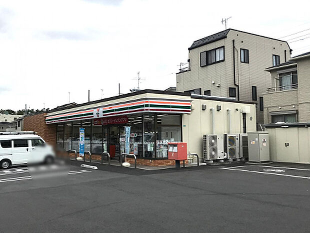 セブンイレブン 相模原古淵三丁目店(約173m)