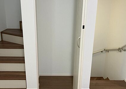 キッチン床下収納