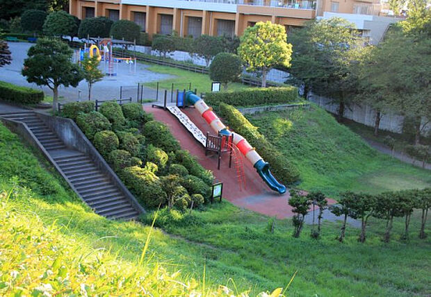 かにが沢公園（約380m）