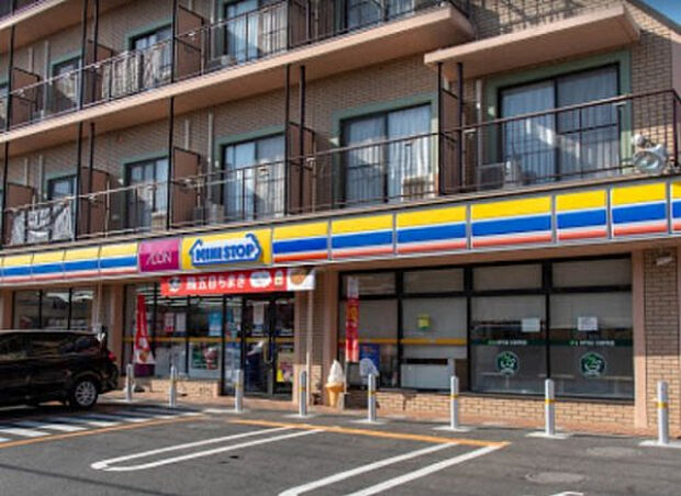 ミニストップ 町田和光学園前店（約626m）