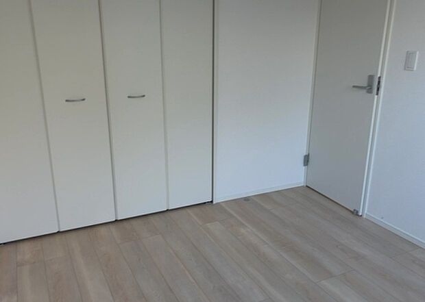 【子供部屋】子供が何人でも年齢によっては、受験時にしっかり壁のある個室があった方が良い場合もあります。難しい問題ですが、兄弟の人数や、性別や年齢差によって状況が異なりますので、数年後のこともしっかり考えましょう。