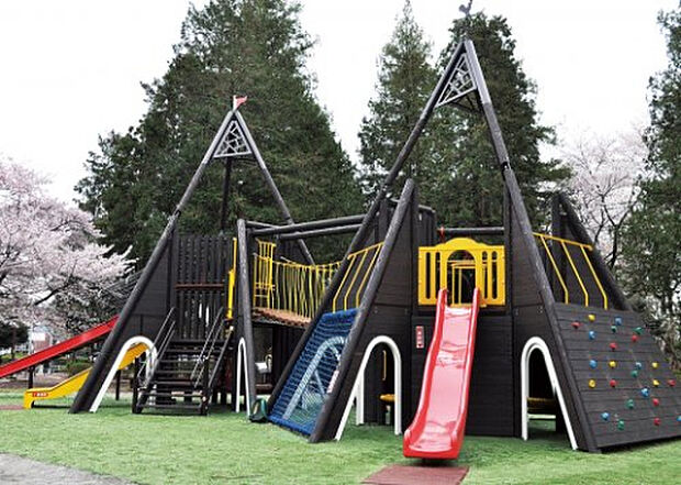 淵野辺公園(約368m)