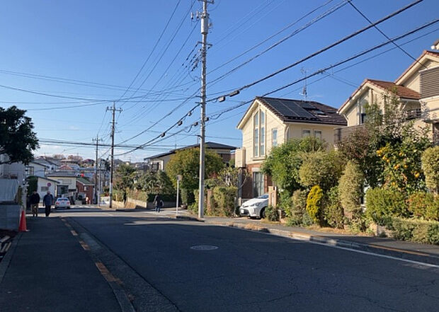 【物件からの展望_3】田園風景が味わえる土地に住みたい！海や山の見える自然豊かな土地に住みたい！などご要望に併せて当社営業がご提案させて頂きます。当社が抱えている数ある物件の中からお客様が納得する1件を一緒に探しましょう！