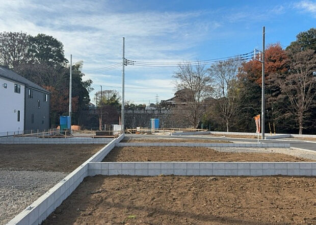【物件からの展望_3】田園風景が味わえる土地に住みたい!海や山の見える自然豊かな土地に住みたい!などご要望に併せて当社営業がご提案させて頂きます。当社が抱えている数ある物件の中からお客様が納得する1件を一緒に探しましょう!