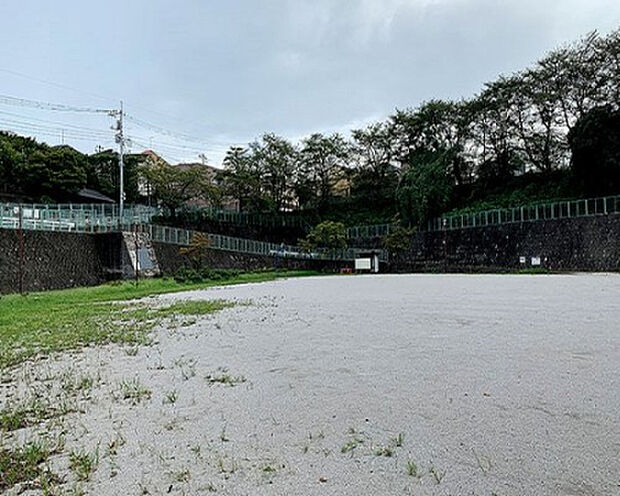 下椚田公園(約293m)