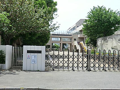 藤塚中学校 1507m(徒歩19分)