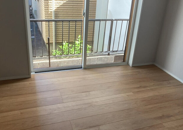 【子供部屋】子供が何人でも年齢によっては、受験時にしっかり壁のある個室があった方が良い場合もあります。難しい問題ですが、兄弟の人数や、性別や年齢差によって状況が異なりますので、数年後のこともしっかり考えましょう。