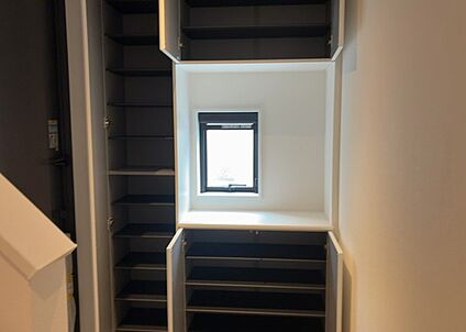 玄関収納
