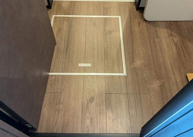 【ランドリースペース】ランドリースペースも気になります。洗濯機置場があり「洗う、干す、取り込む、アイロンがけ、たたむ」など、洗濯に関する家事をするための空間です。広さや収納など付帯設備も含めて、詳細は現地でご確認ください。